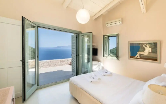 Luxurious Villa in Vasiliki with Swimming Pool & Hot Tub