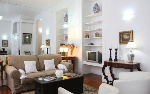 Charming Apartment Central Lisbon