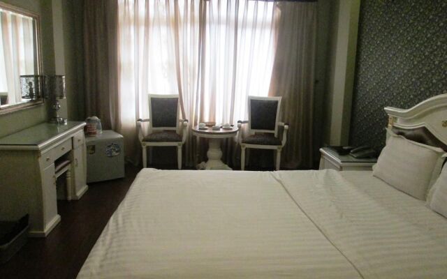 Pearl Hotel Dao Tan