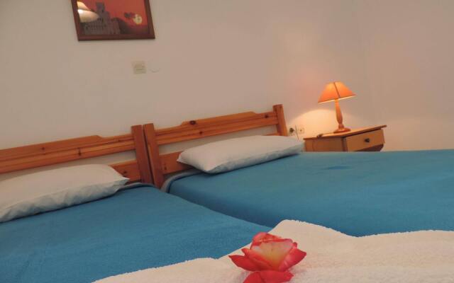 Anthia Apartments