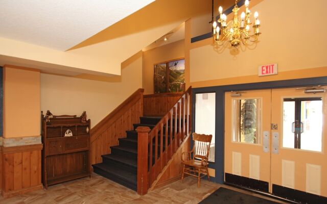 Vance Creek Hotel & Conference Centre