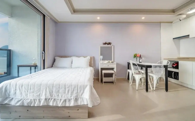 Yeosu Wayo Ocean View Pension