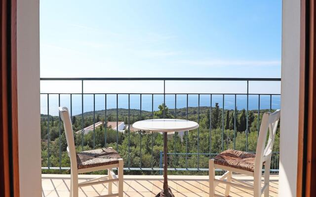 Modern Villa in Chalikeri with Private Swimming Pool