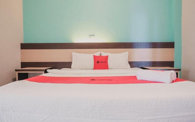 RedDoorz Syariah near Balai Kota Bengkulu