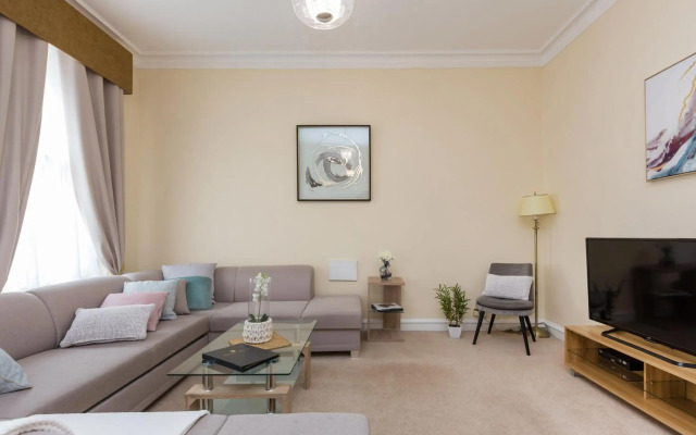 Park Lane Apartments - Shaw House