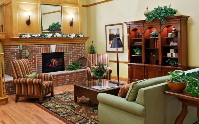 Country Inn & Suites by Radisson, Sycamore, IL