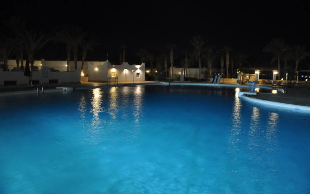 Coral Beach Resort