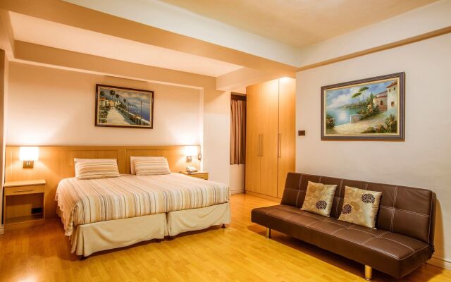 Parliament Hotel