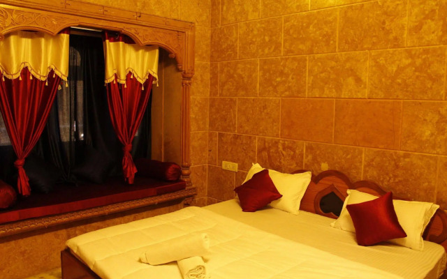 Dylan Cafe and Guest House