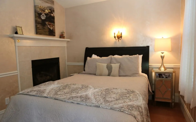 Martha's Vineyard Bed & Breakfast