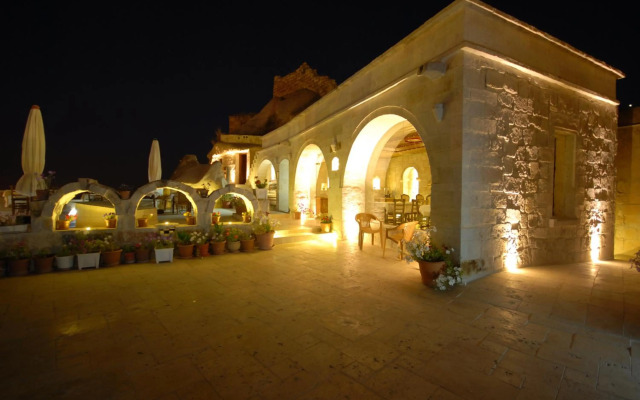Arif Cave Hotel