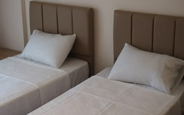 Deniz Otel