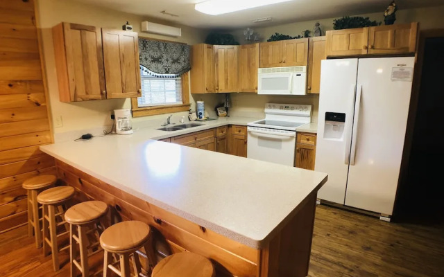 Briarstone Lodge Condo 13D - Two Bedroom Condo