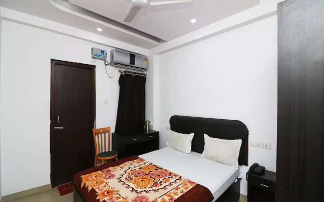 Spot On 42243 Hotel Shubh Sarthak