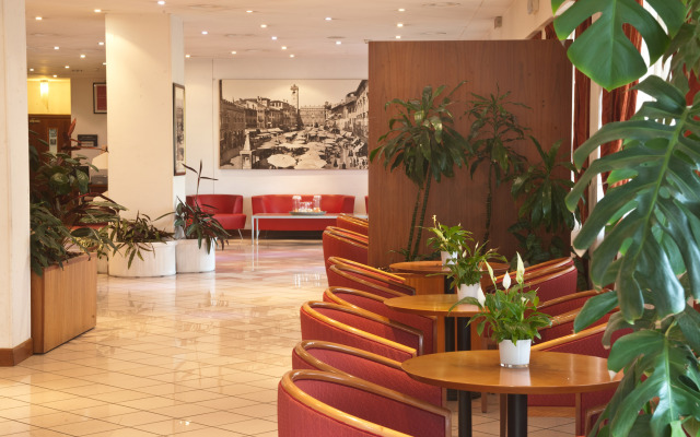 Cavallo Hotel Verona Est