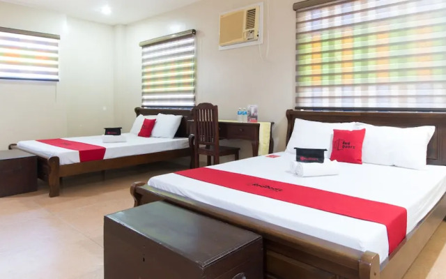 RedDoorz @ Teofila Lodge