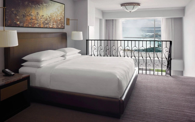 Marriott Niagara Falls Fallsview Hotel & Spa