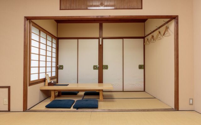 Gion Ryokan Q-beh - Hostel