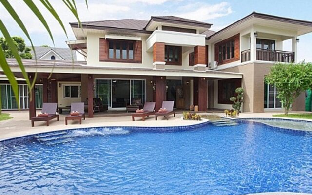 Lanna Karuehaad Villa