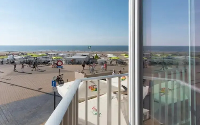 Renovated Apartment With sea View in Mariakerke