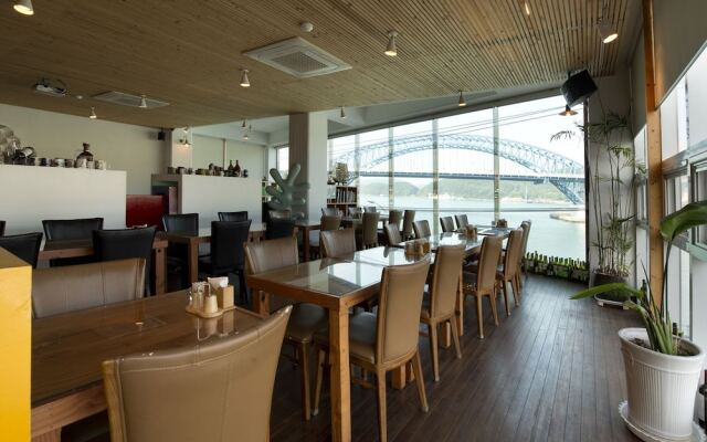 Tongyeong Geobukseon Hotel