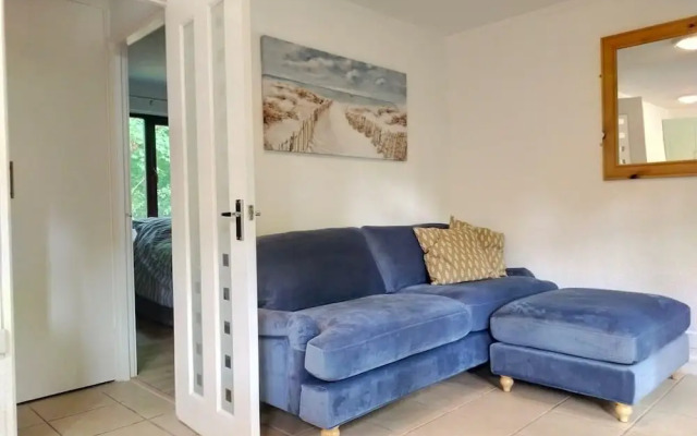 Rebels Retreat - 2-bed Chalet nr St Ives & Hayle
