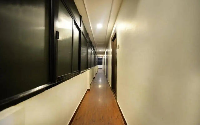 OYO Rooms Uttam Towers