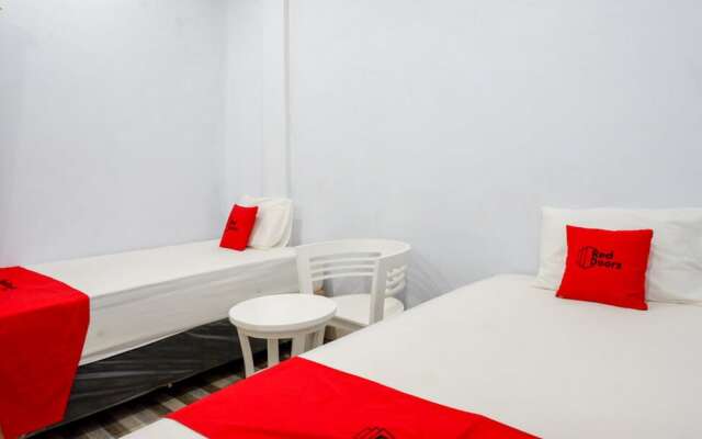 Hawai Inn by RedDoorz