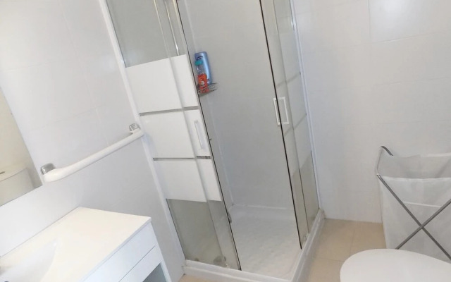 Apartsalou Lea