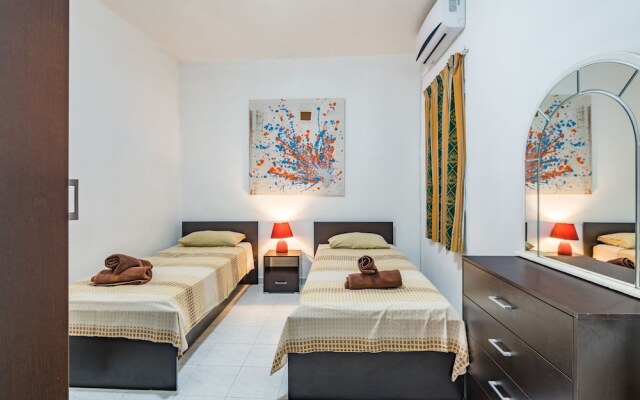 Fleur 3 bedroom apartment Sliema