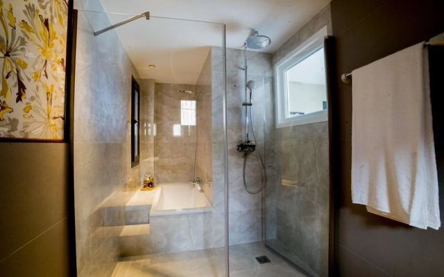 Casa Siempreviva - Adults Recommended