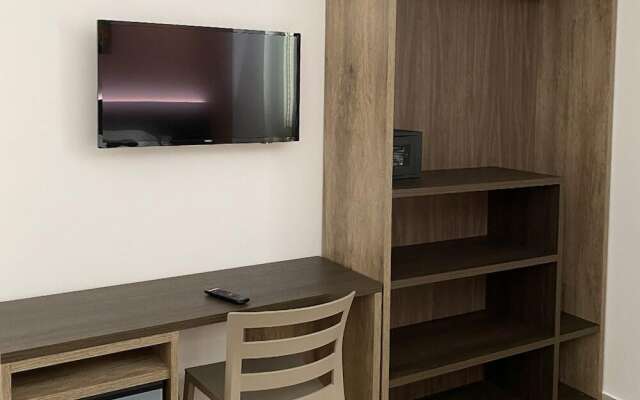 Dipladenia Garden Country House