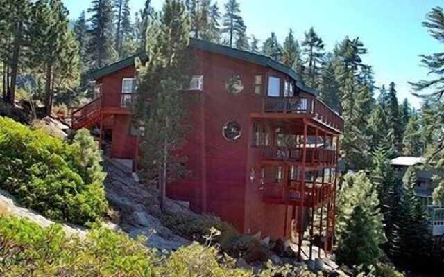 4192 Saddle Road 5 Bedroom Home by RedAwning