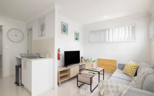 35 Freney St