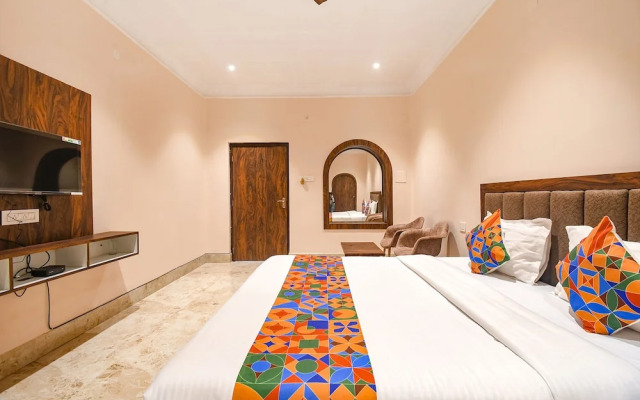 Fabexpress Golden Suites