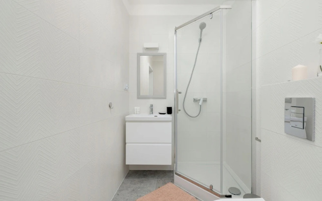 Comfortable Studio Apartments by Renters