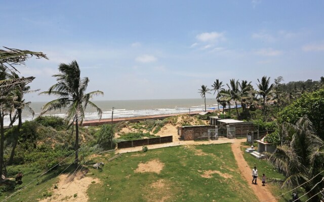 OYO 15261 Unik Beach Hotel