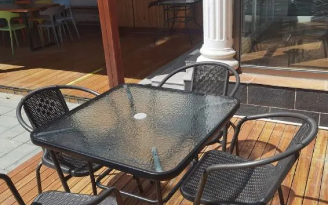 Longqingxia Hemu Residence