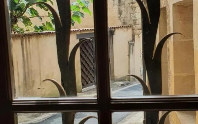 Centre Ville Historique 3 Pièces Duplex