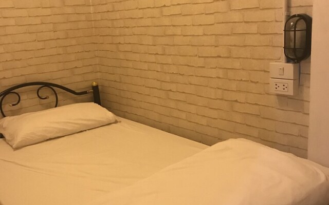 3plus1 Hostel - Adults Only