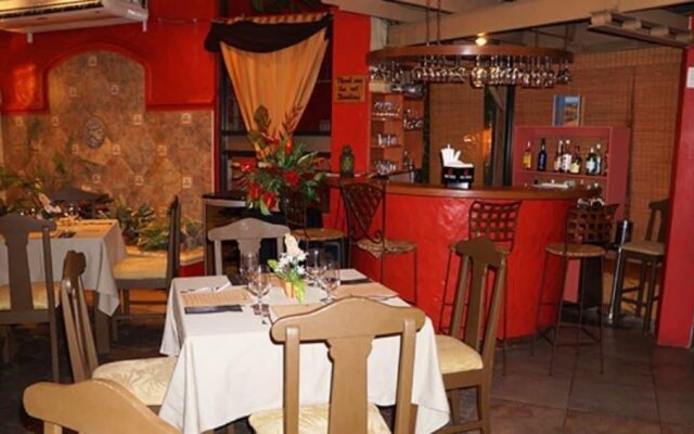 Chaconia Hotel