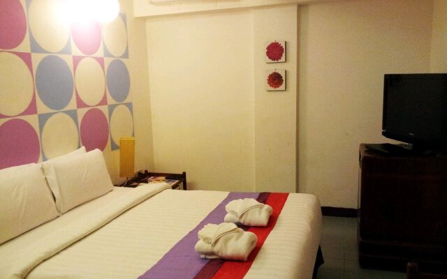 Sawasdee Sukhumvit Inn