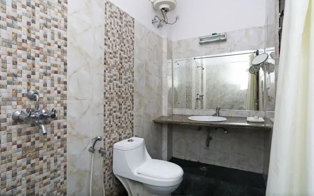 OYO 2855 Hotel Sanskriti Greens