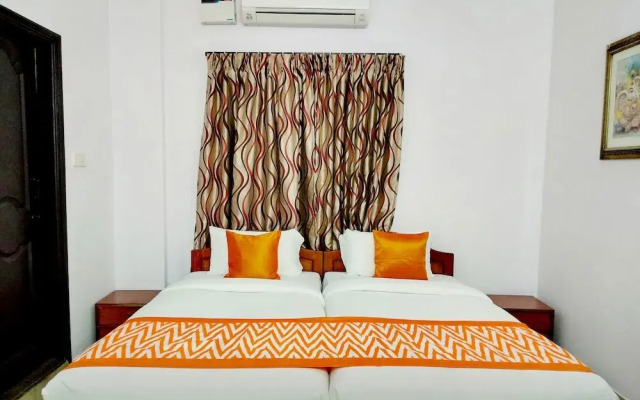 OYO 754 Sapthagiri Residency