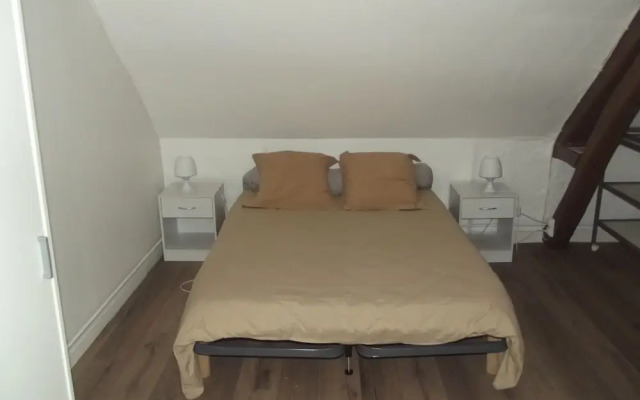 Le Domaine de Jaugy - Hostel