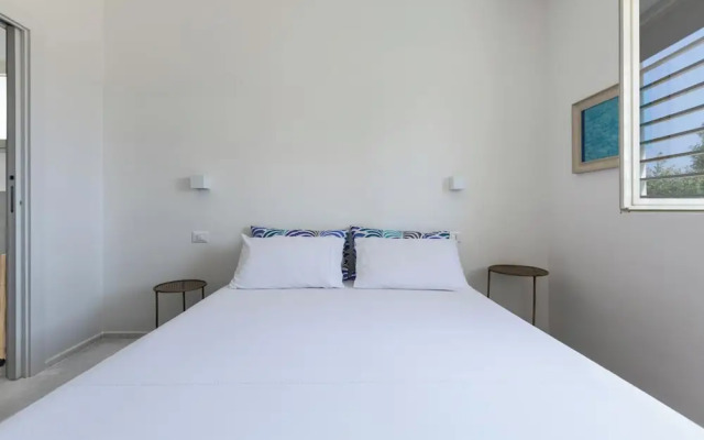 4139 Seaview Borraco by Perle di Puglia