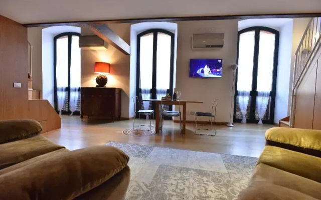 IzzHome Full Center Grand