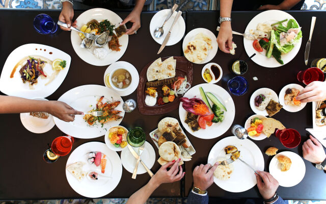 Shangri-La Hotel Apartments Qaryat Al Beri