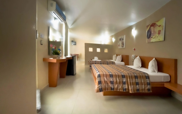 Auto-Hotel Mediterraneo
