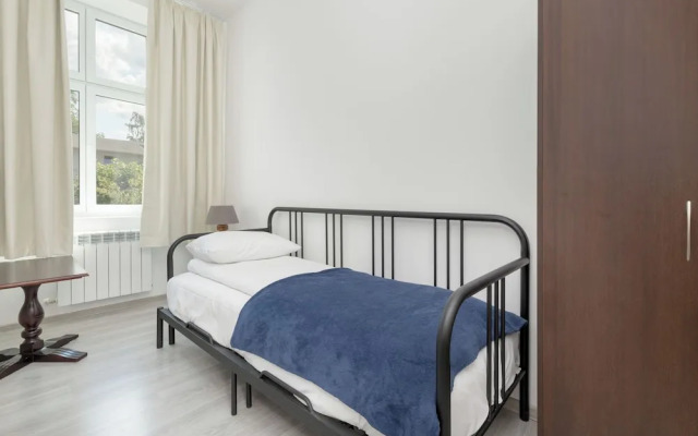Sopot 3 Bedroom Apartment by Renters